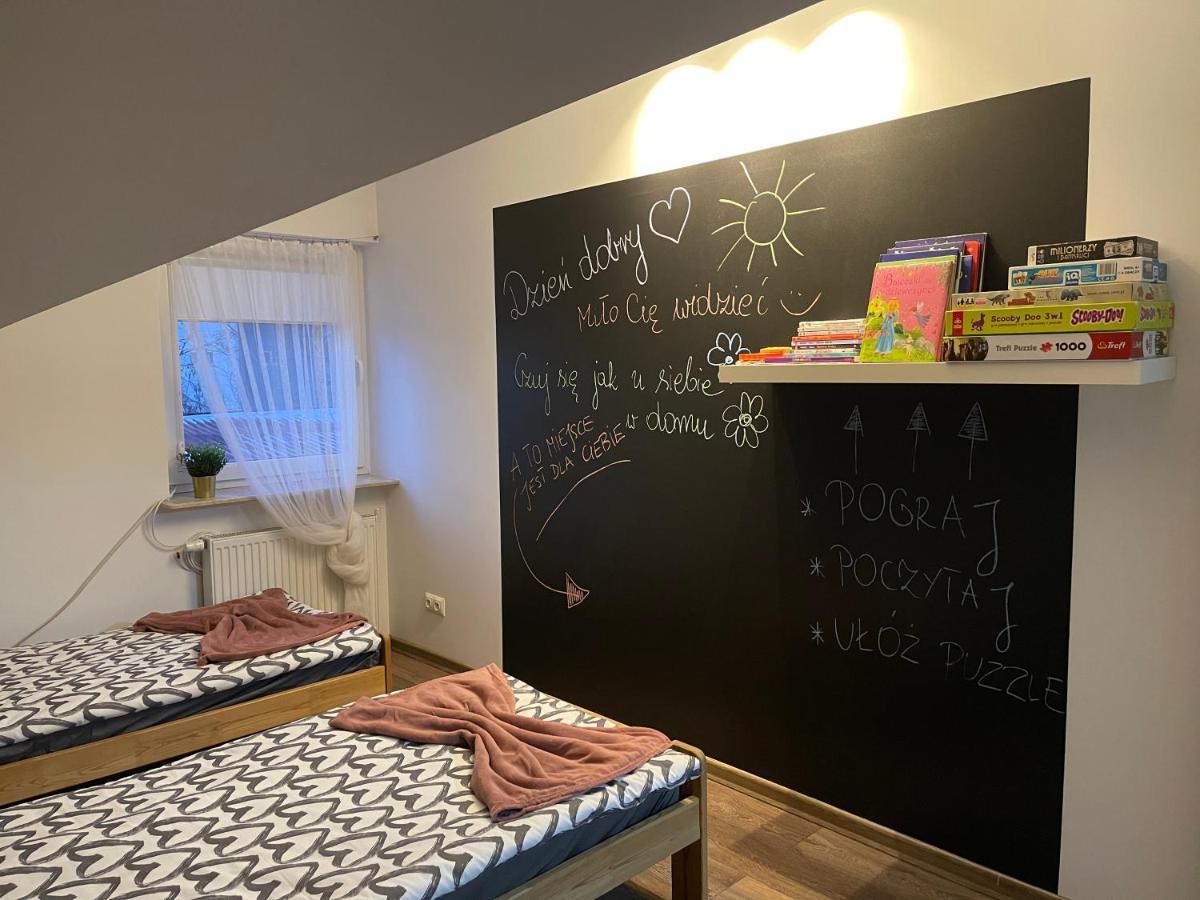 Apartament Rodzinny Ostrowiec Sw Ostrowiec Świętokrzyski Exterior foto