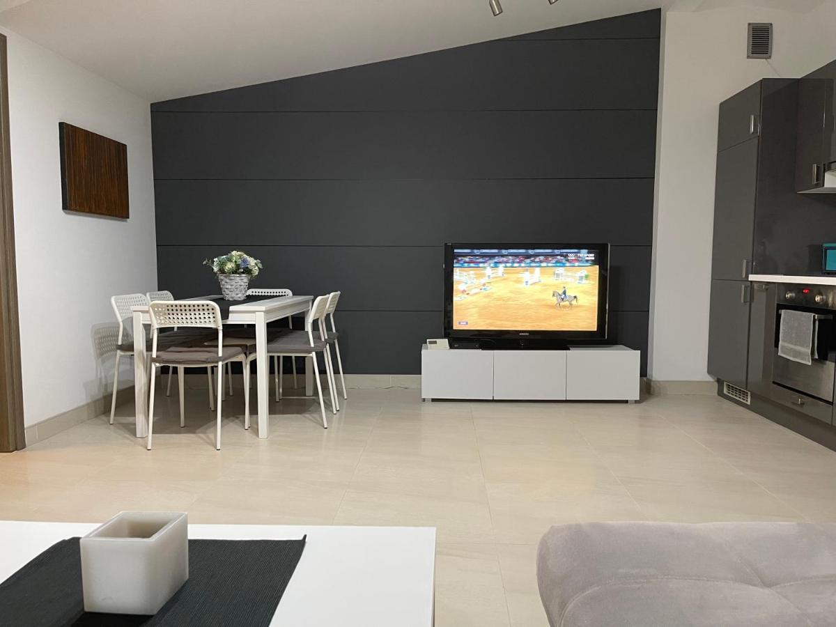 Apartament Rodzinny Ostrowiec Sw Ostrowiec Świętokrzyski Exterior foto